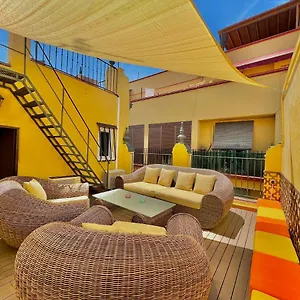 House -rooftop&jacuzzi -stayinseville Séville